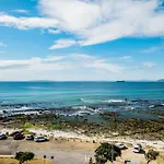 Mouille Views